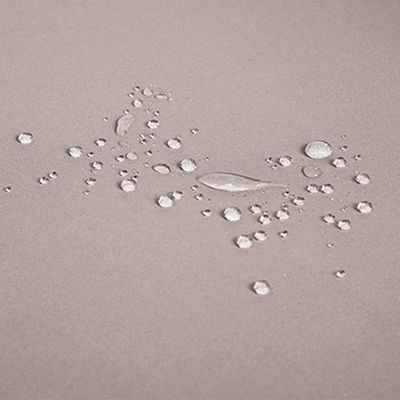 높이는 160cm 회색 프레임 63x118인치 정원용 개인 정보 보호 스크린